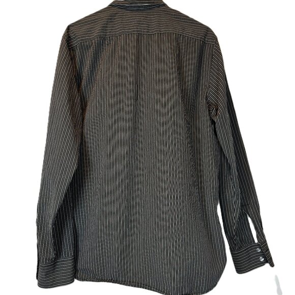 Men's American Eagle Dress Shirt Vintage Fit Black White Stripes Contrast Collar - Picture 2 of 10